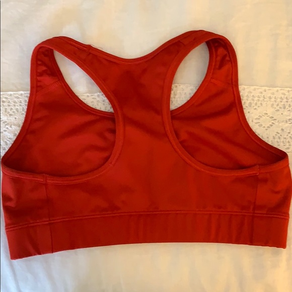 Nike Dri-fit sports bra - Picture 2 of 2